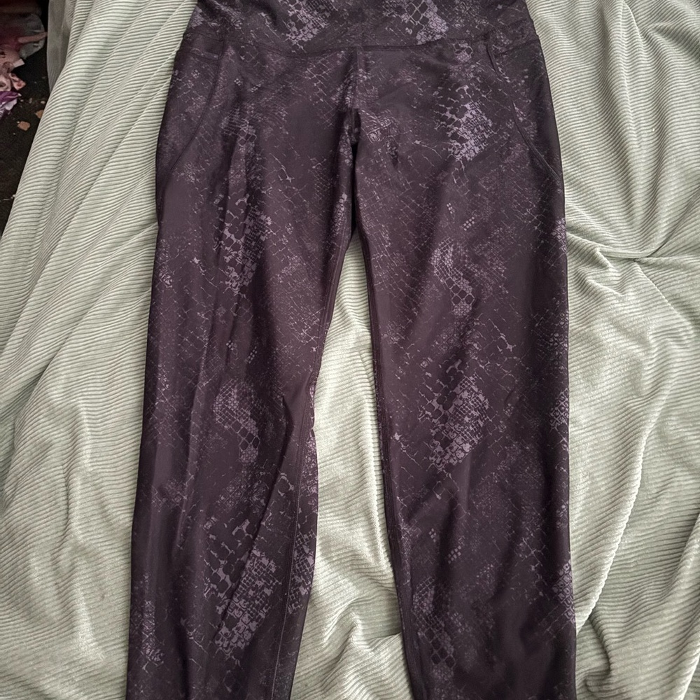 Black Patterned Leggings